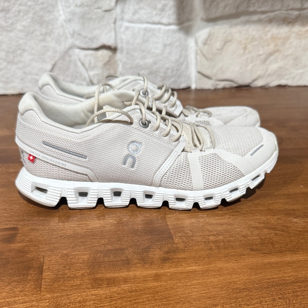 On Cloud Running Women's White Athletic Shoes